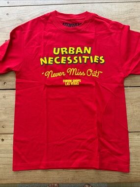 Urban Necessities Signed Tshirt sz med brand new